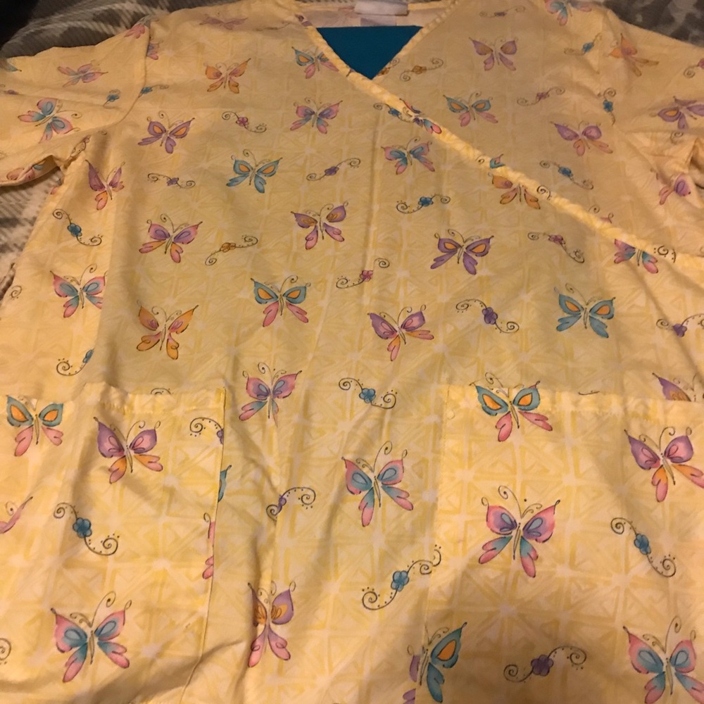 Uniform bundle - Picture 3 of 3